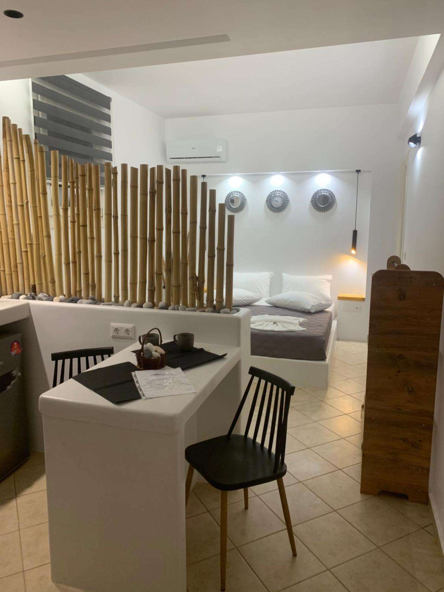 Little Yard Studios & Apartments #7 Naxos City Exteriör bild